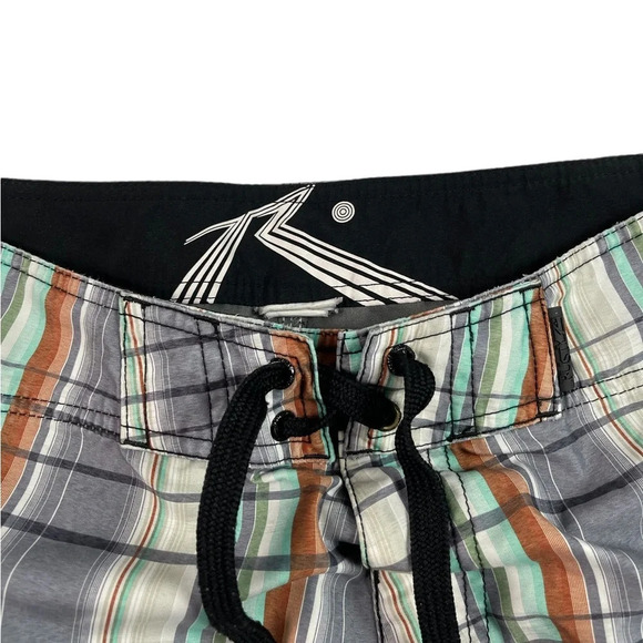 SH289 Mens RUSTY Surfboards Brand Plaid Summer Board Shorts 32 - Picture 3 of 6